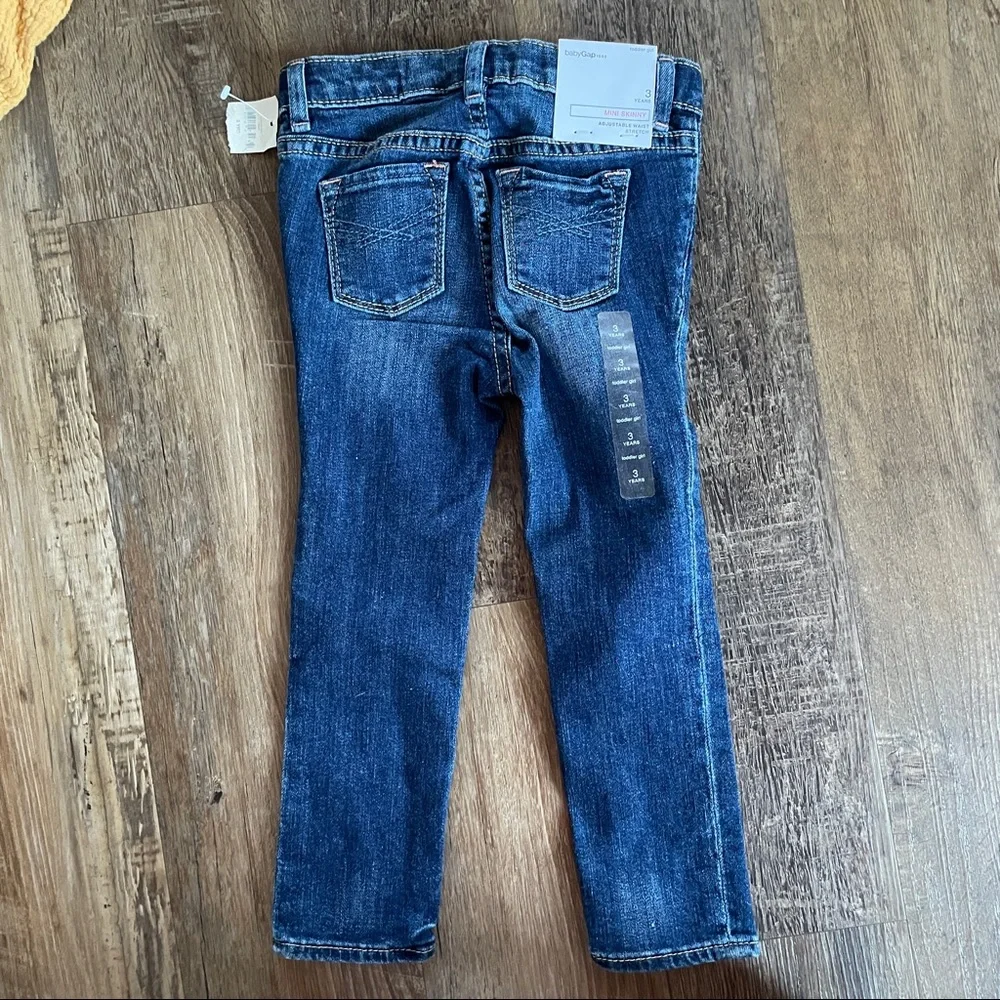 Gap jeans and 7 for all mankind top 3t